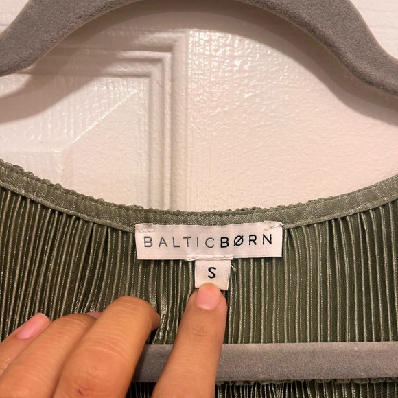 Baltic Born Athena - Sage Green Pleated Maxi Dress, Size Small - Picture 4 of 5